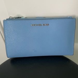 Michael Kors wristlet/wallet